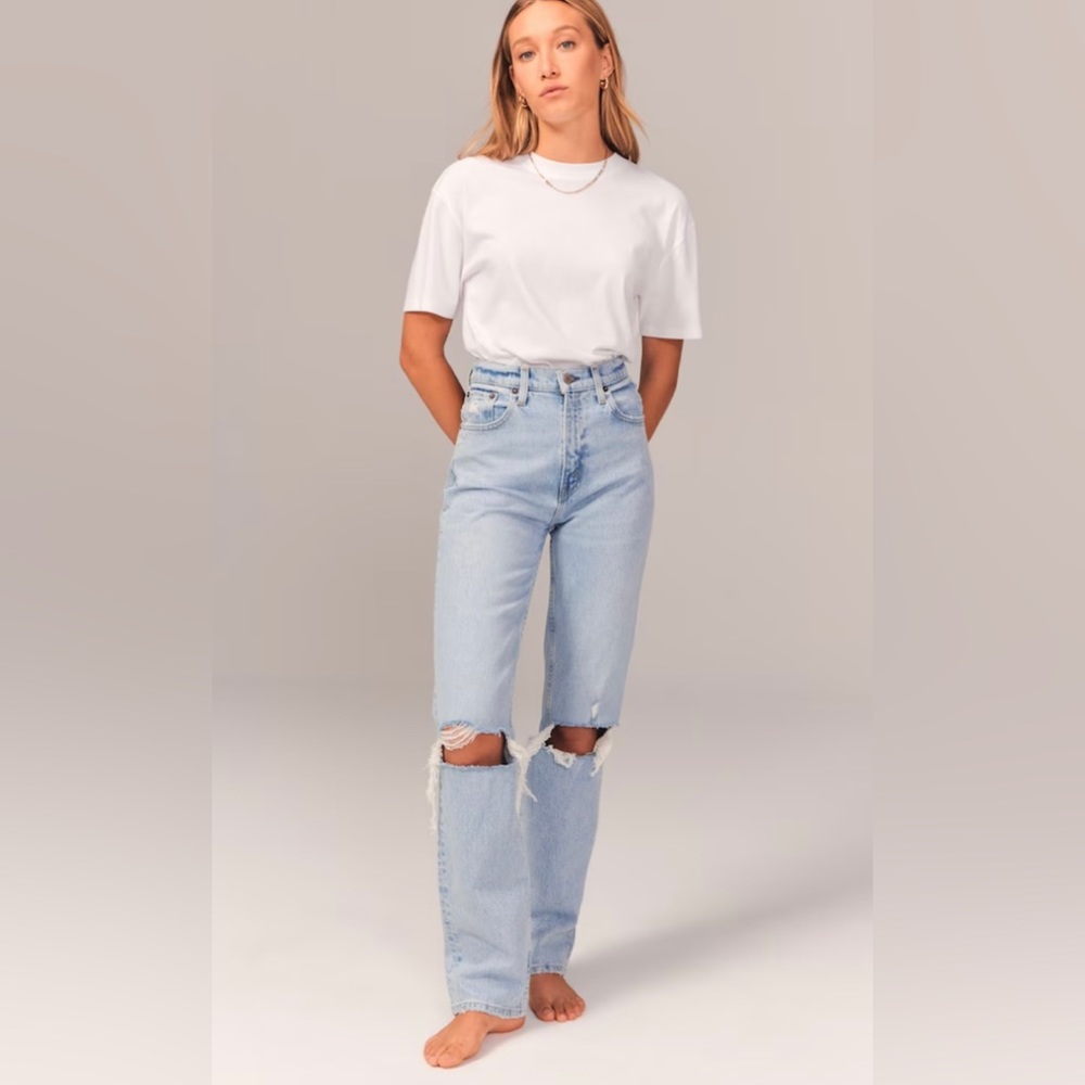 New Abercrombie &  Fitch Ultra High Rise 90s Straight Jeans Distressed 29/8